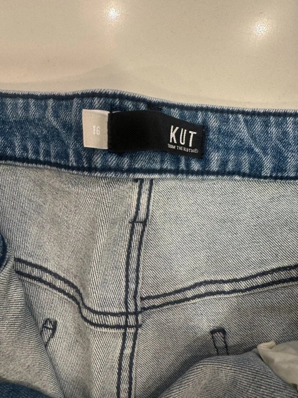 KUT from the Kloth, Jane High-Rise Long Short, Light Denim Wash, Size 16
